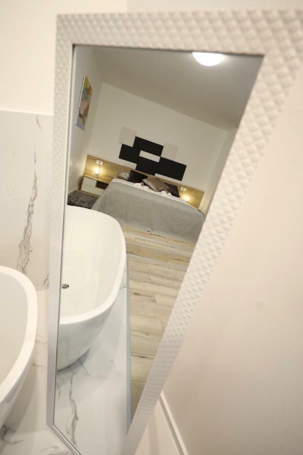Sens Apartments Zadar Eksteriør bilde